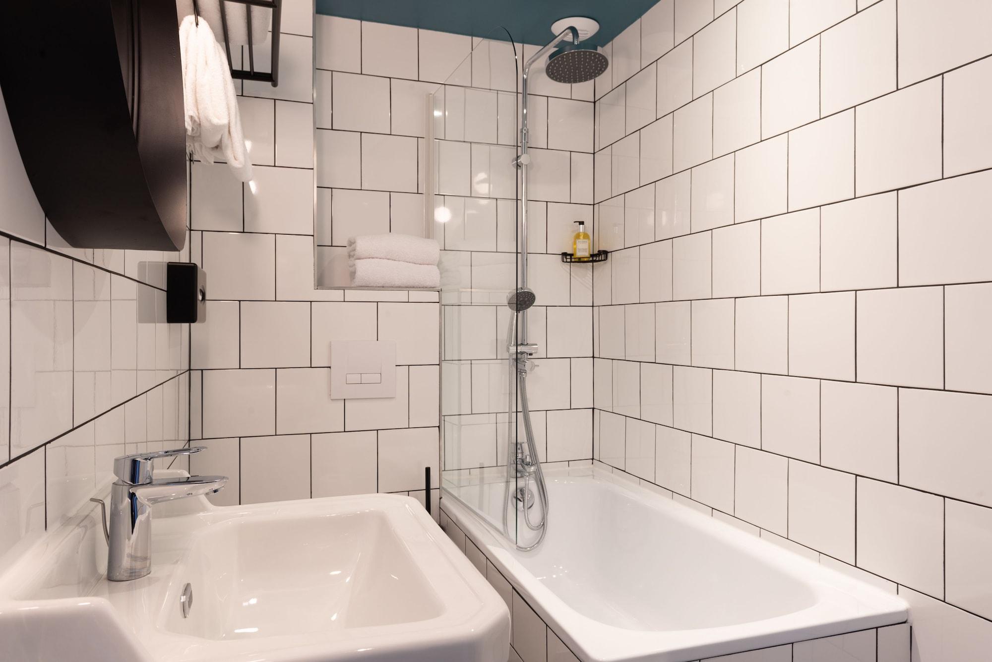 Hotel Bristol Reims Eksteriør bilde