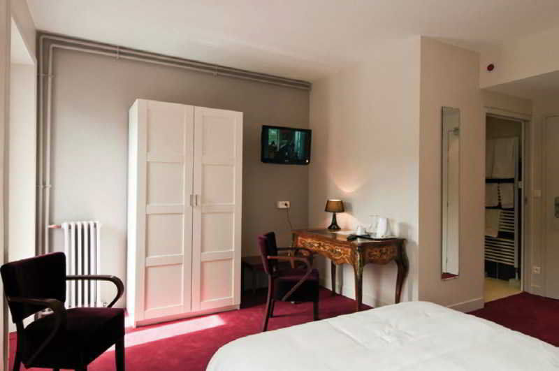 Hotel Bristol Reims Eksteriør bilde